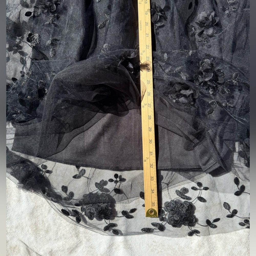 NWT 3D skirt Joh. black tulle mesh layered Floral Embroidered midi L lined - Picture 15 of 16